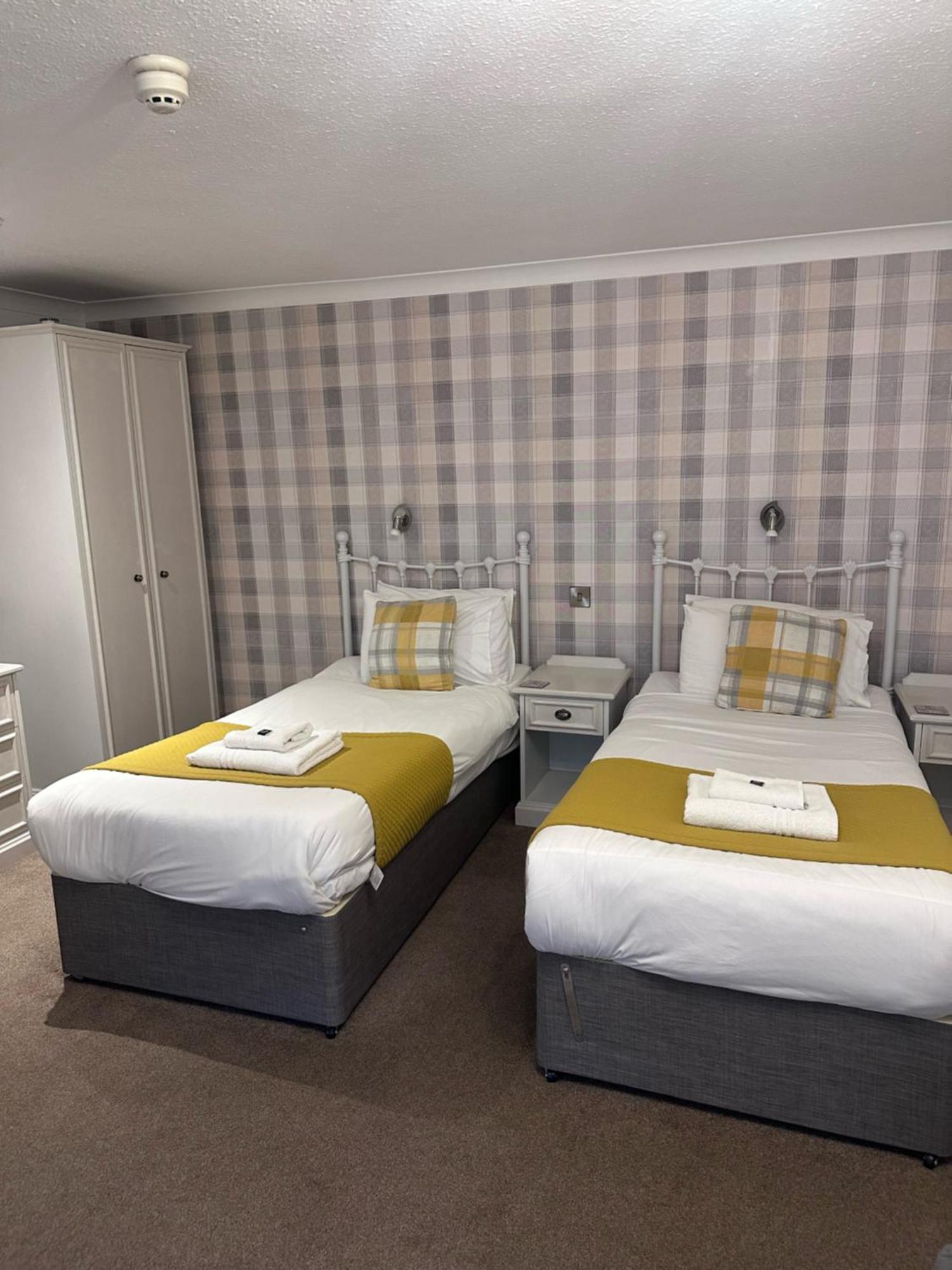 East Ayton Lodge Hotel, Scarborough Esterno foto