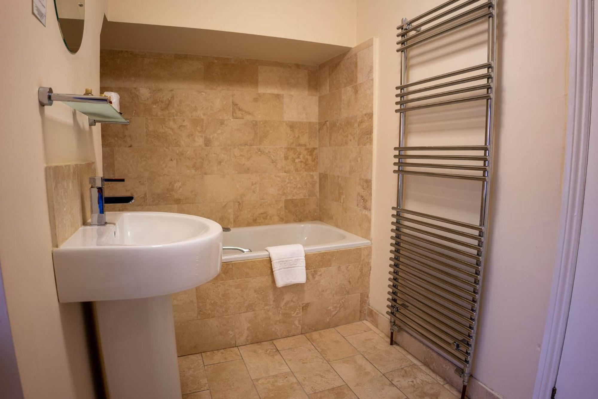 East Ayton Lodge Hotel, Scarborough Esterno foto